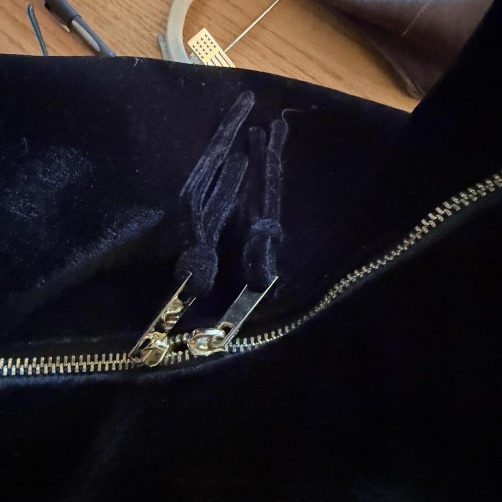 Tabitha Webb Hobo Bag Black Velvet Slouchy Shoulder Bag Large O/S - Picture 2 of 5